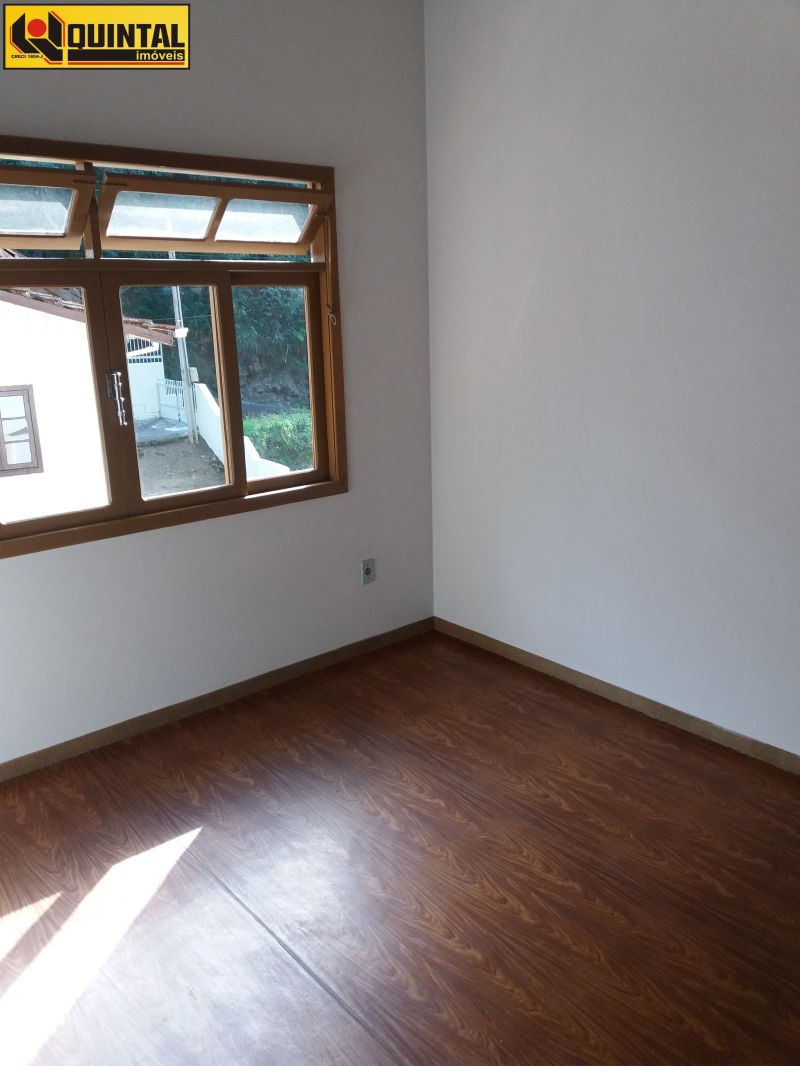 Casa Residencial 3 dormitórios no bairro GARCIA em BLUMENAU