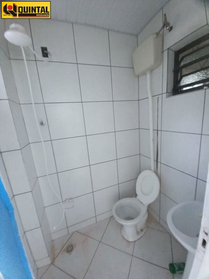 Kitnet no bairro GLORIA em BLUMENAU