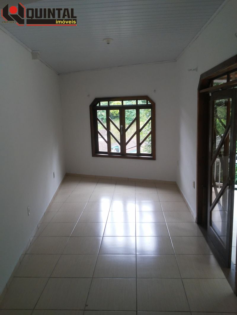 Casa Residencial 2 dormitórios no bairro GARCIA em BLUMENAU