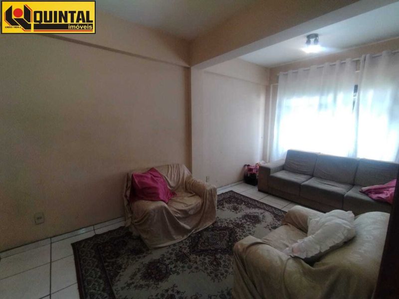 Casa Residencial 4 dormitórios no bairro PROGRESSO em BLUMENAU