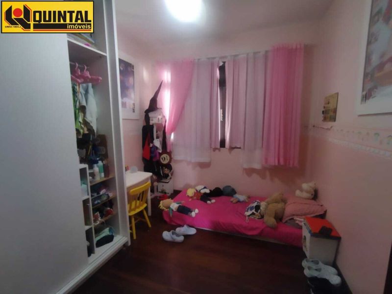 Casa Residencial 4 dormitórios no bairro PROGRESSO em BLUMENAU