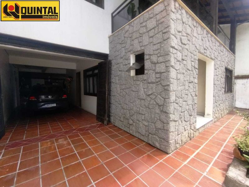 Casa Residencial 4 dormitórios no bairro PROGRESSO em BLUMENAU