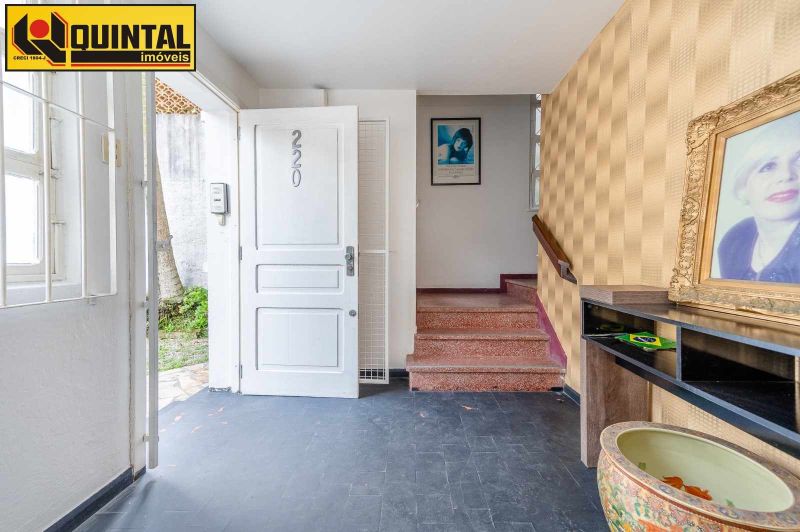 Casa Comercial 6 dormitórios no bairro CENTRO em BLUMENAU