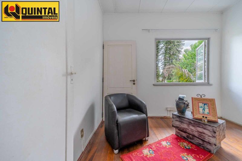 Casa Comercial 6 dormitórios no bairro CENTRO em BLUMENAU