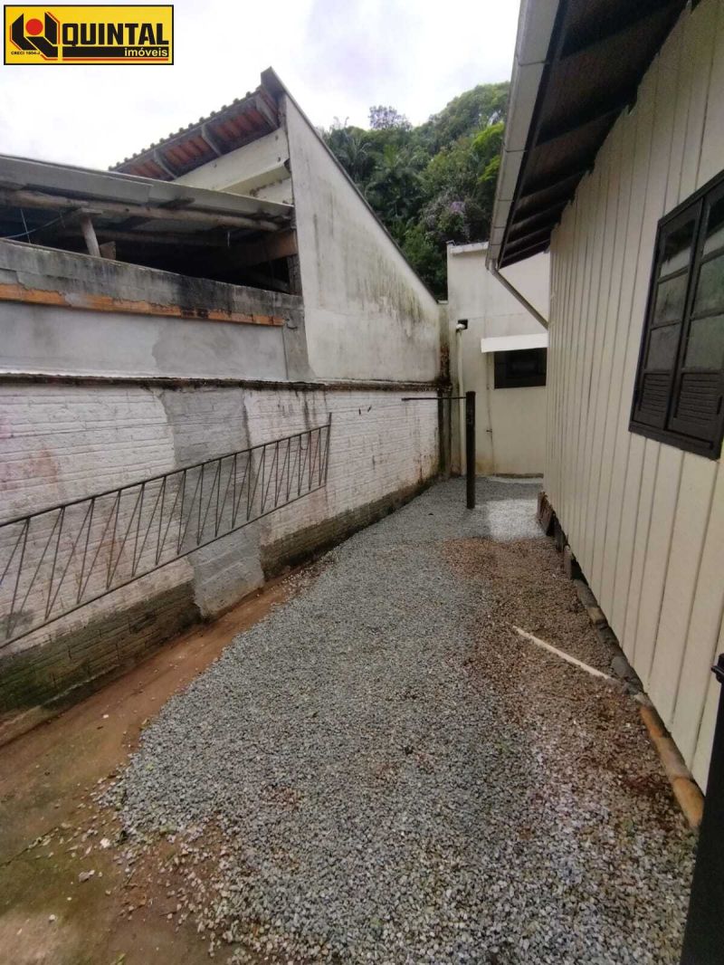 Casa Residencial 2 dormitórios no bairro GLORIA em BLUMENAU