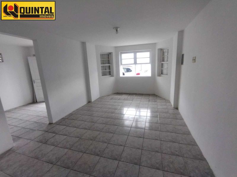 Casa Comercial 2 dormitórios no bairro CENTRO em BLUMENAU