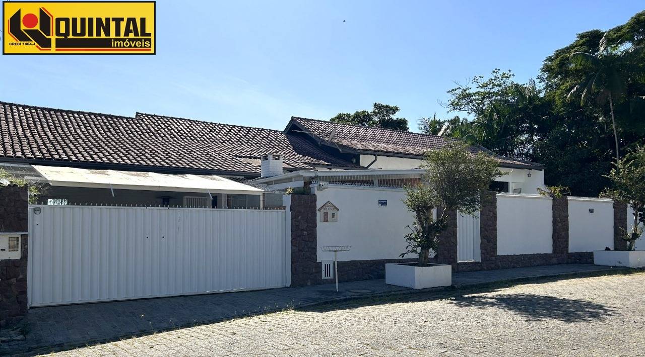 CASA RESIDENCIAL - Garcia - Blumenau