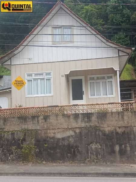 CASA RESIDENCIAL - Gloria - Blumenau
