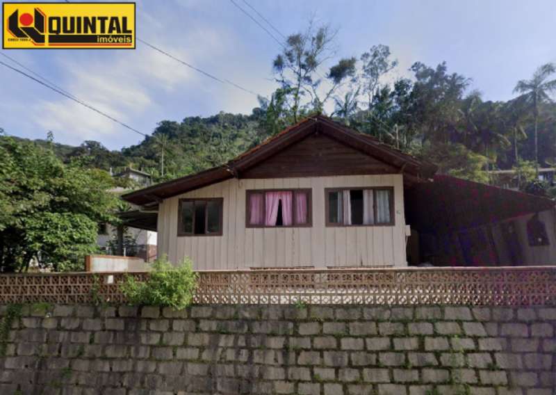 CASA RESIDENCIAL - Progresso - Blumenau