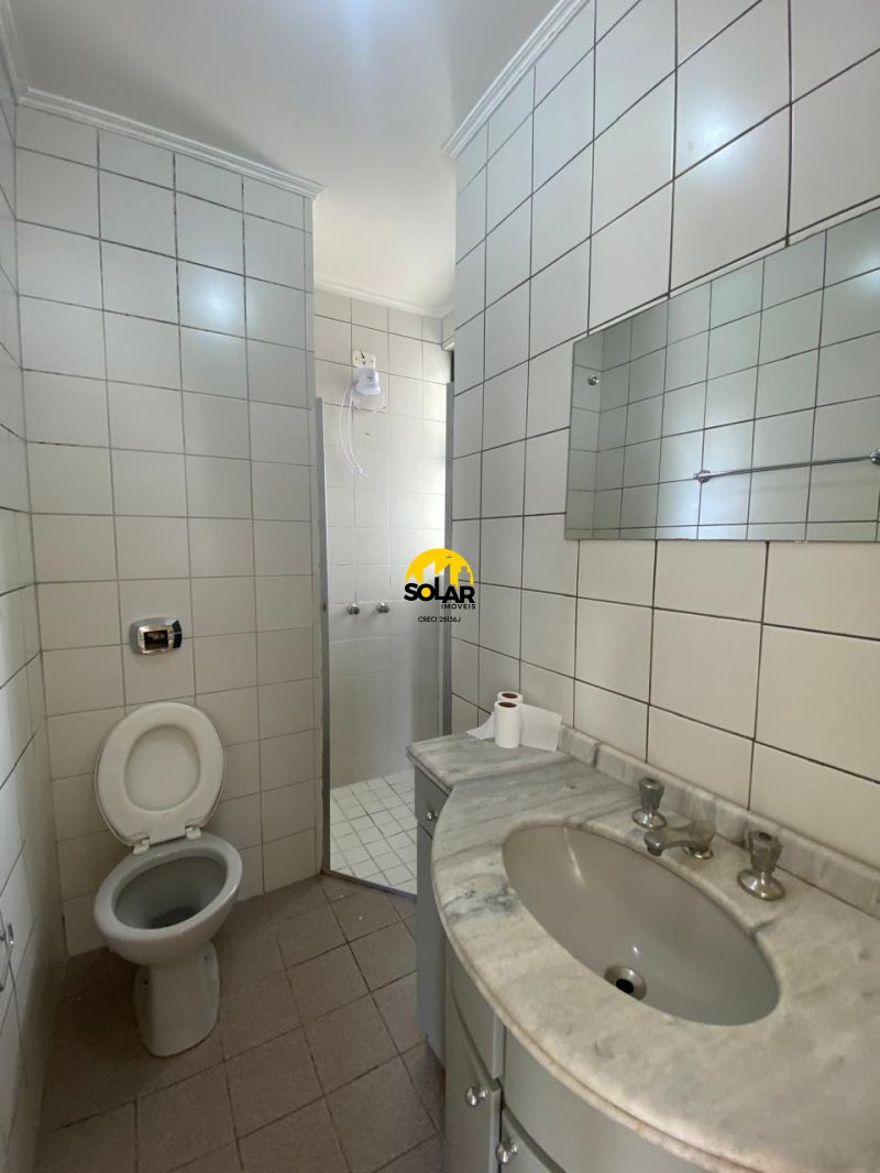 APARTAMENTO  no bairro CENTRO