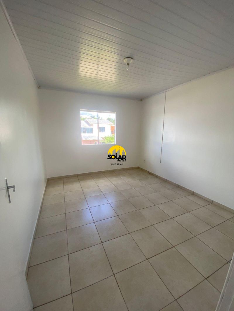 CASA 2 quartos  no bairro TRÊS VENDAS