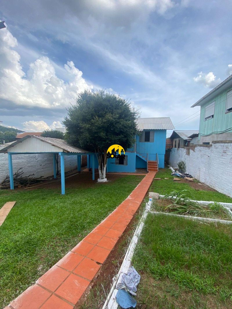 CASA 3 quartos  no bairro PARQUE LÍVIA