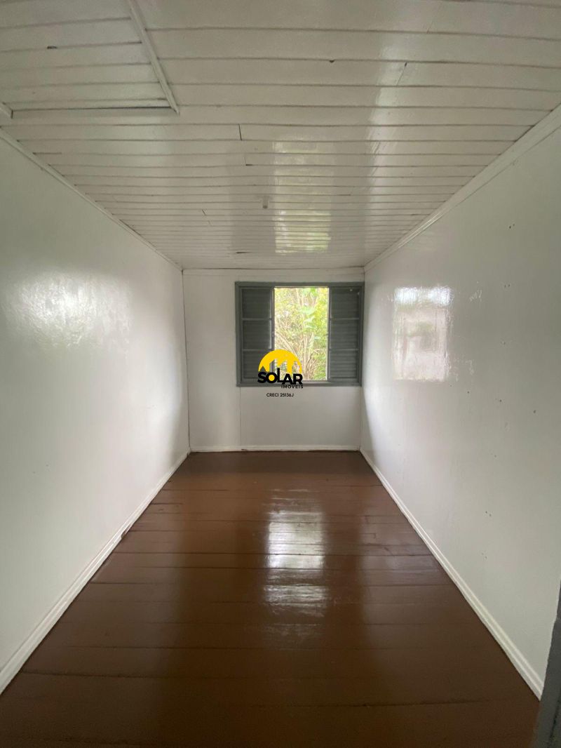 CASA 3 quartos  no bairro PARQUE LÍVIA