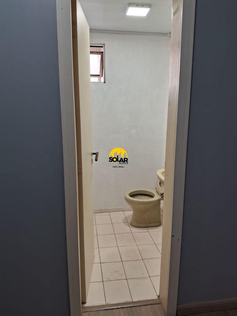 SALA COMERCIAL no bairro CENTRO