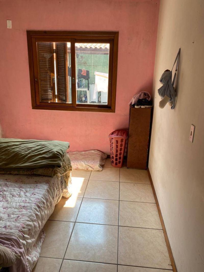CASA no bairro Jardim Algarve em ALVORADA
