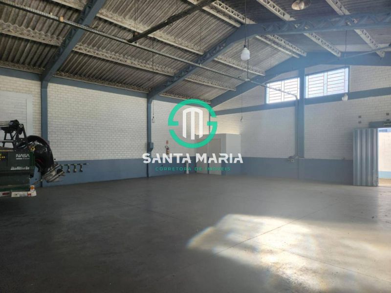 Pavilho no bairro CAMOBI em SANTA MARIA