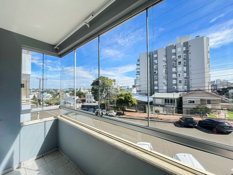 Apartamento 3 quartos  em ERECHIM