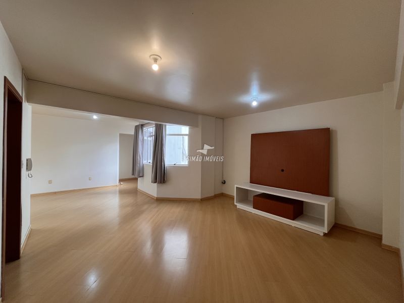Apartamento 3 quartos  em ERECHIM