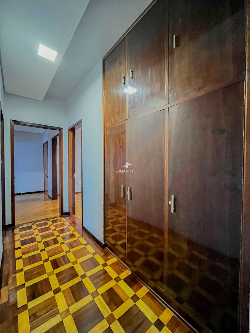 Apartamento 4 quartos  em ERECHIM