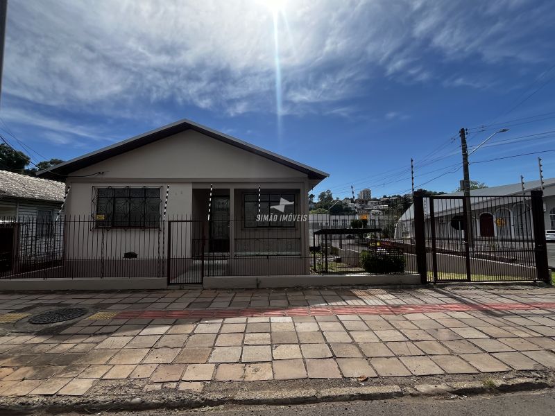 Casa Superior 3 quartos  em ERECHIM