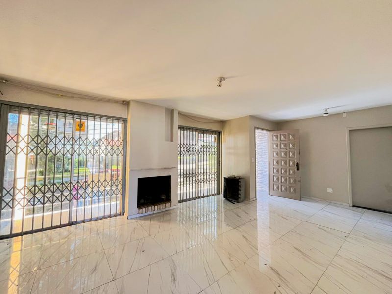 Casa 6 quartos  em ERECHIM