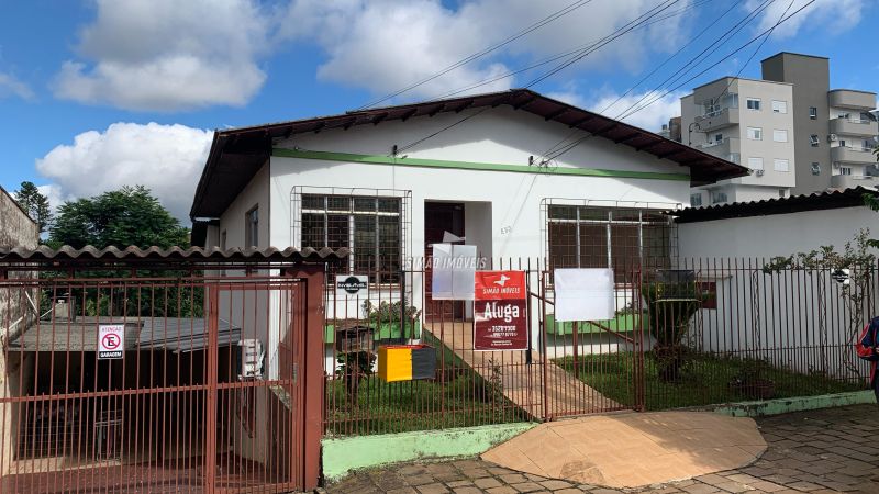 Casa Superior 3 quartos  em ERECHIM