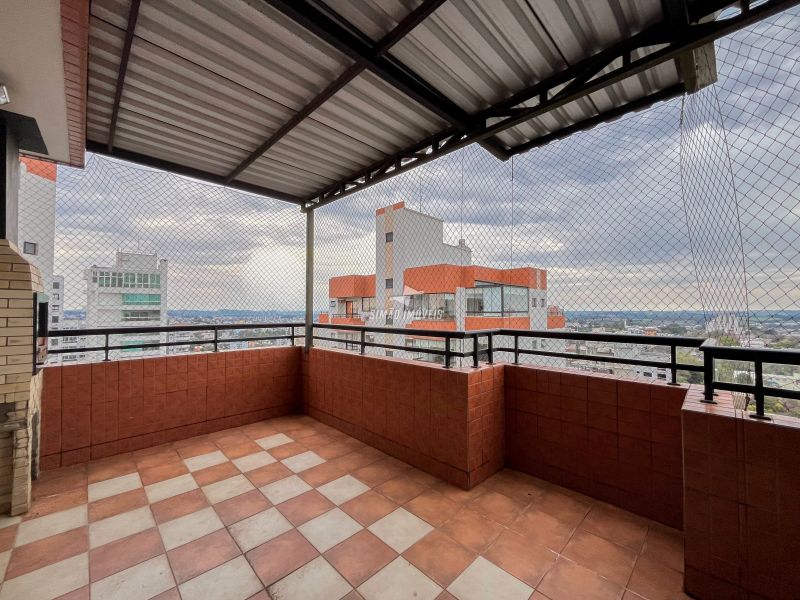 Cobertura 3 quartos  em ERECHIM