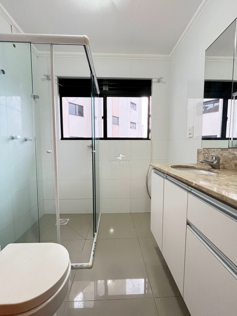 Cobertura 3 quartos  em ERECHIM