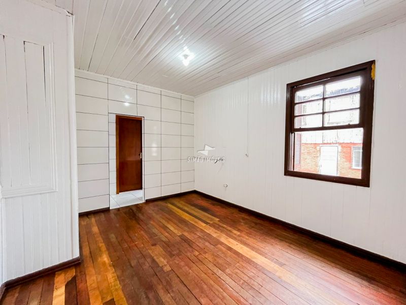 Casa Superior 2 quartos  em ERECHIM