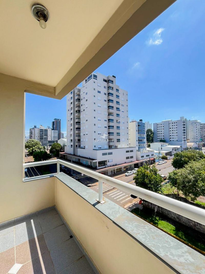Apartamento 3 quartos  em ERECHIM