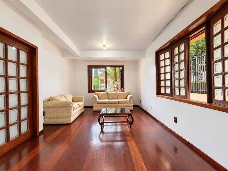 Casa 4 quartos  em ERECHIM