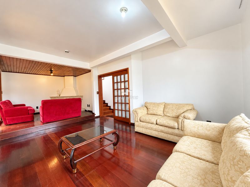 Casa 4 quartos  em ERECHIM