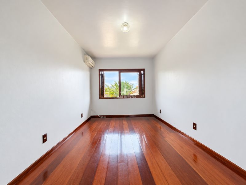 Casa 4 quartos  em ERECHIM