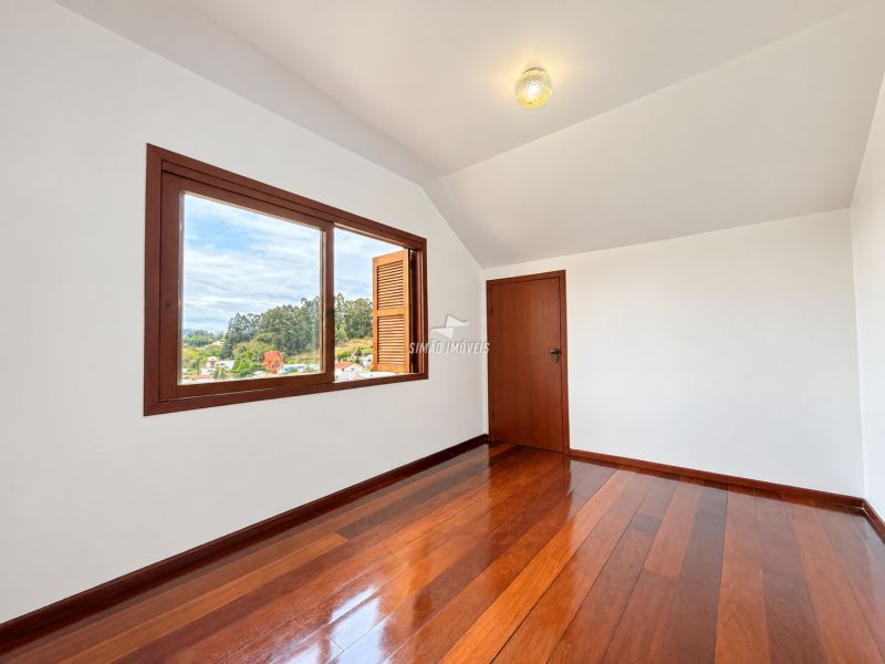 Casa 4 quartos  em ERECHIM