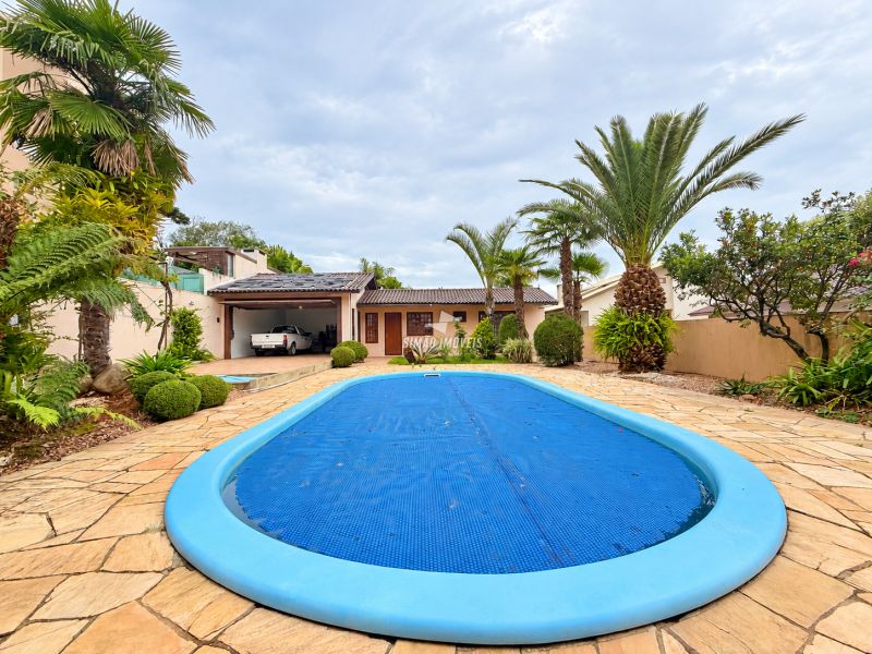 Casa 4 quartos  em ERECHIM