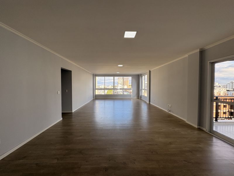 Apartamento 3 quartos  em ERECHIM