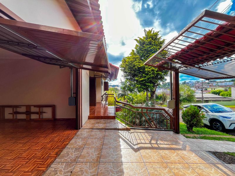 Casa Superior 3 quartos  em ERECHIM