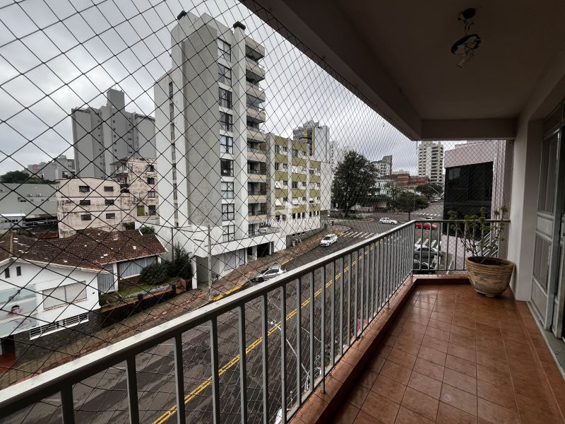 Apartamento 3 quartos  em ERECHIM