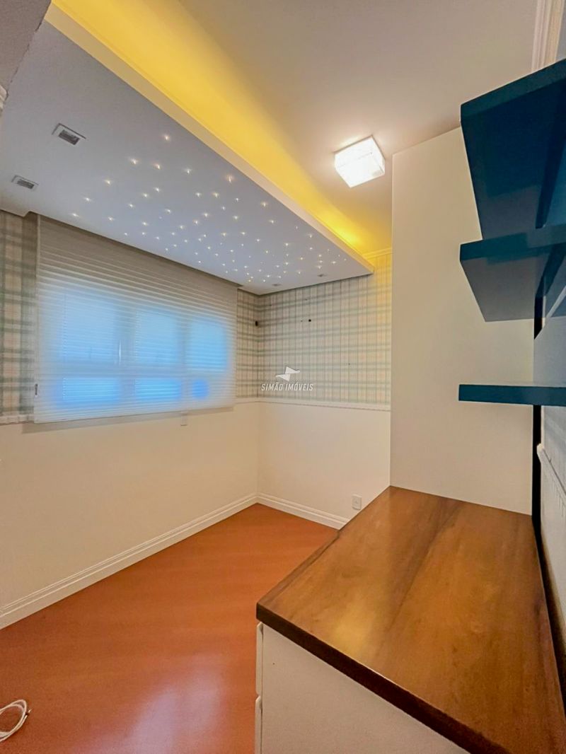 Apartamento 4 quartos  em ERECHIM