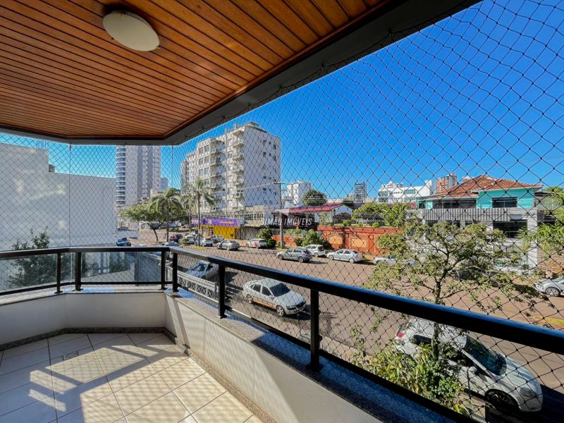 Apartamento 4 quartos  em ERECHIM