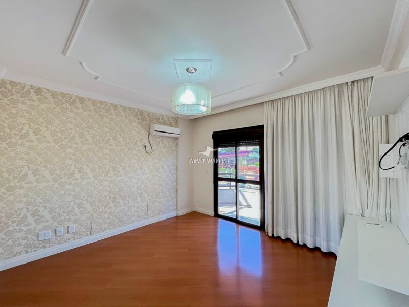 Apartamento 4 quartos  em ERECHIM