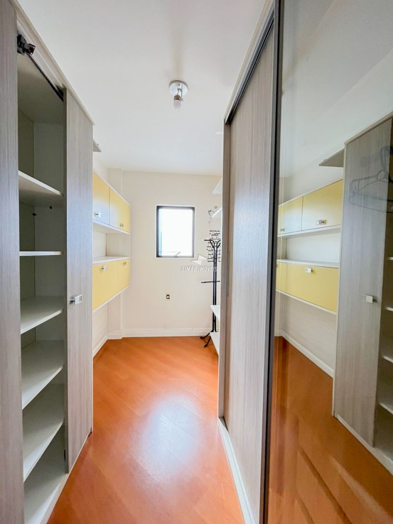 Apartamento 4 quartos  em ERECHIM