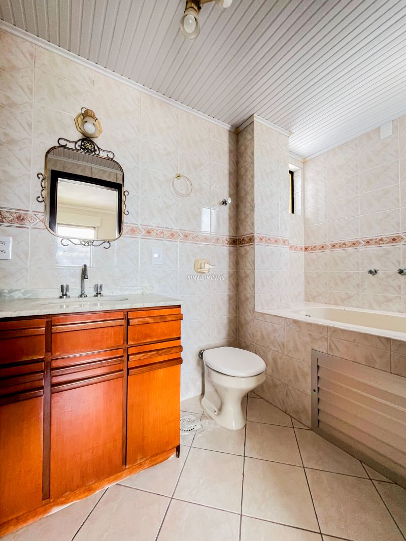 Cobertura 3 quartos  em ERECHIM