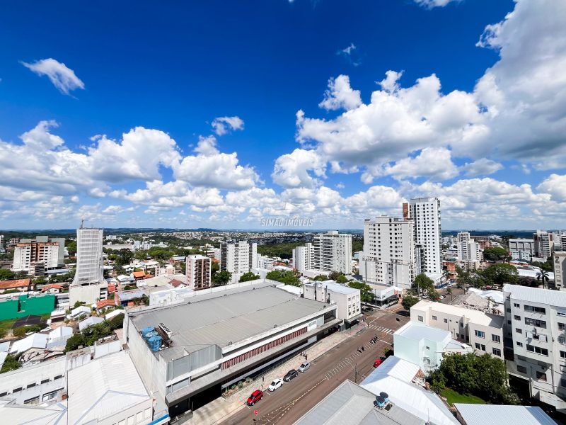 Cobertura 3 quartos  em ERECHIM