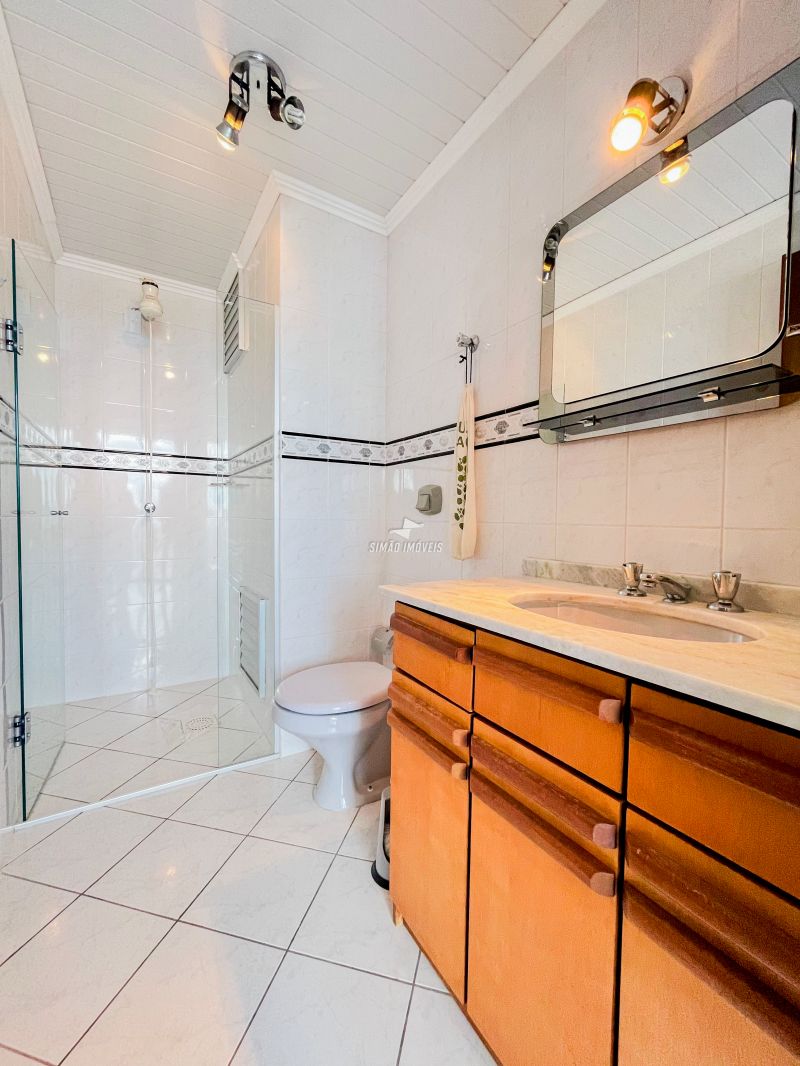 Cobertura 3 quartos  em ERECHIM