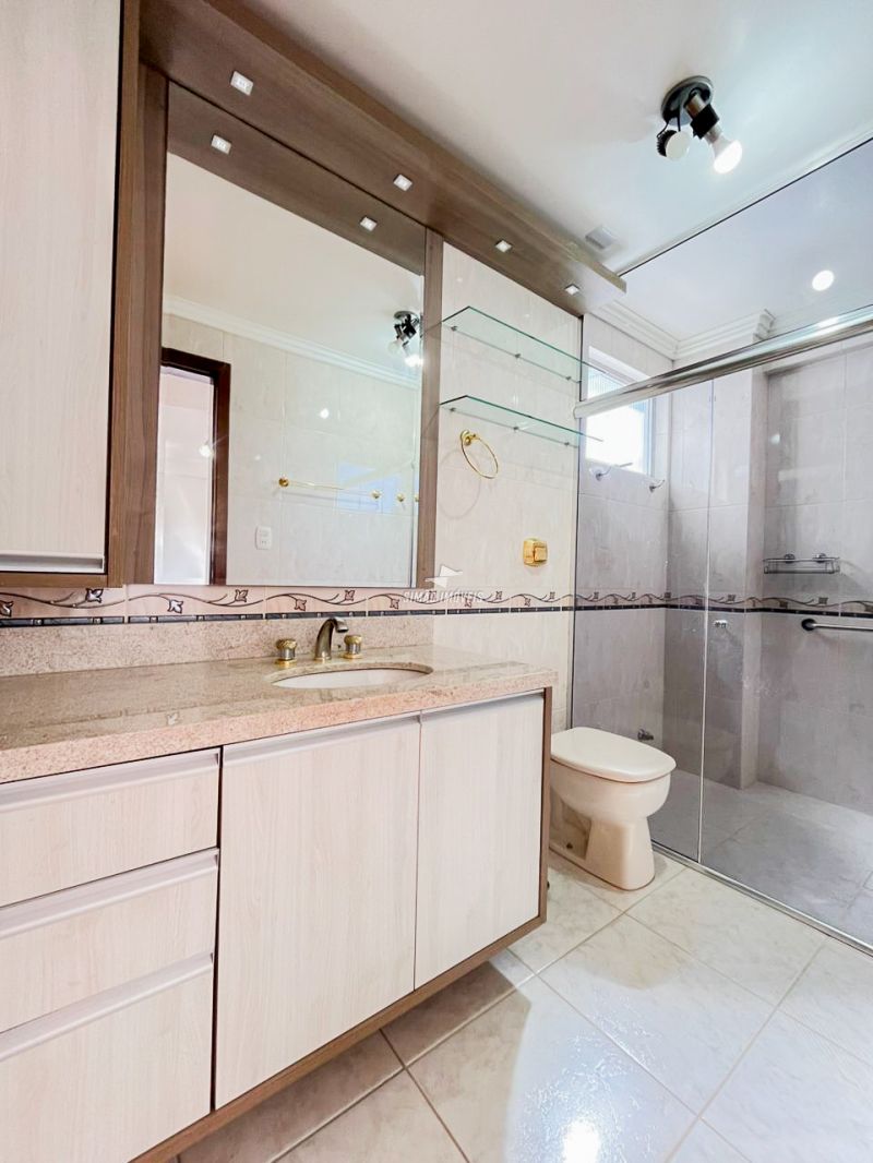 Apartamento 3 quartos  em ERECHIM