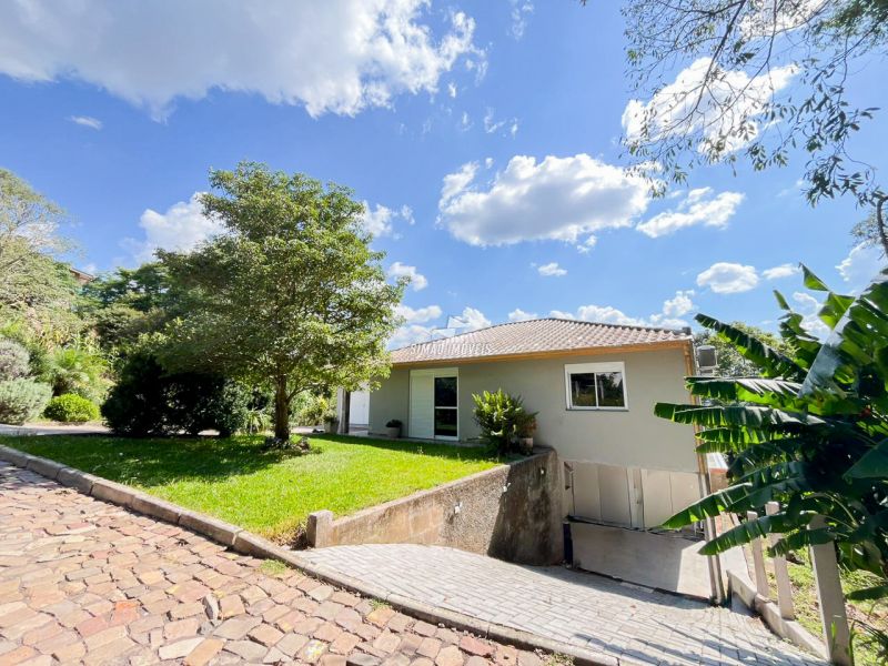 Casa Inferior 2 quartos  em ERECHIM