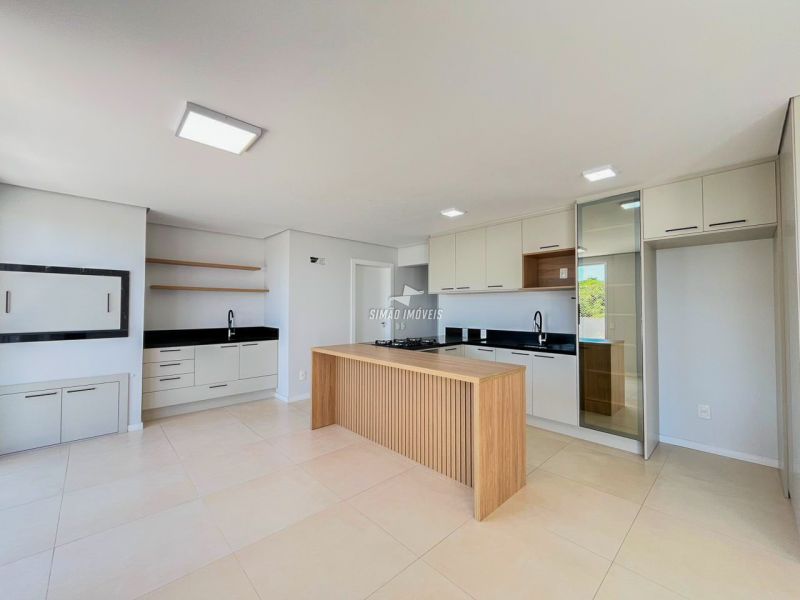 Cobertura 3 quartos  em ERECHIM