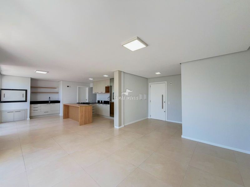 Cobertura 3 quartos  em ERECHIM