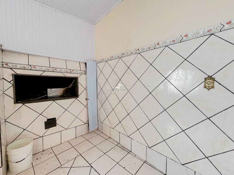 Casa Superior 4 quartos  em ERECHIM